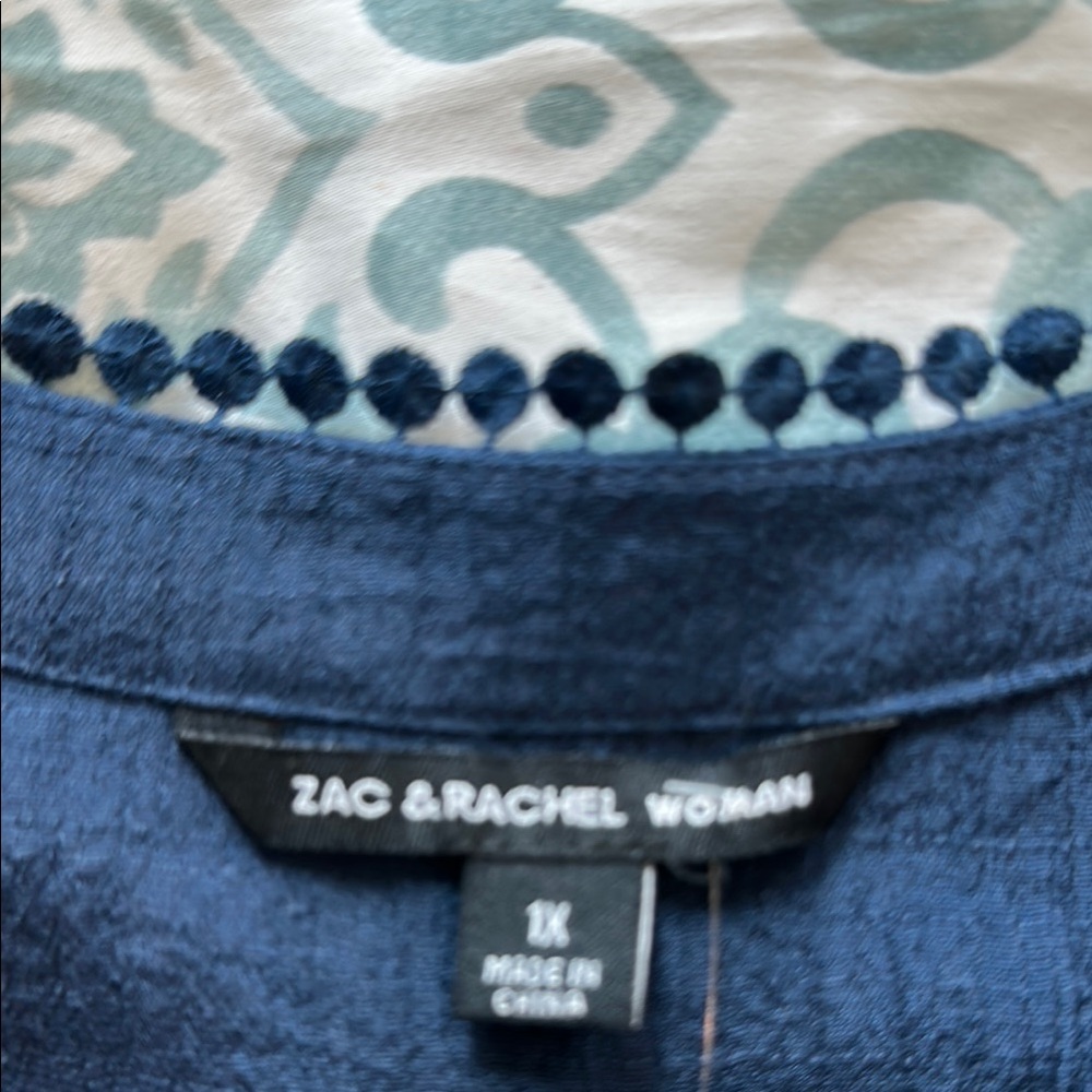 NWT- Sleeveless Navy Button-Down Tunic - Picture 10 of 14